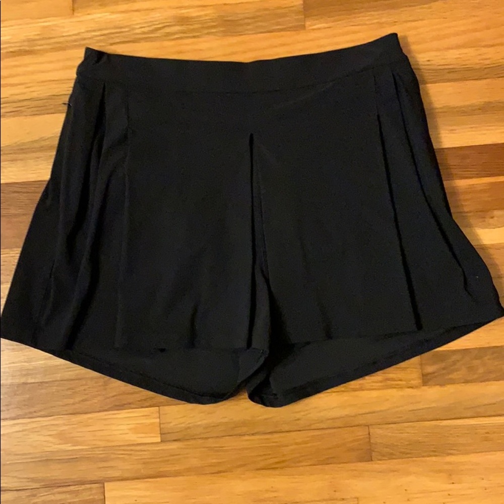 Lululemon City skort